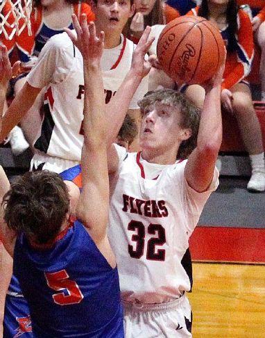 St. Paul tops Edison for fifth straight | Norwalk Reflector The Flyers