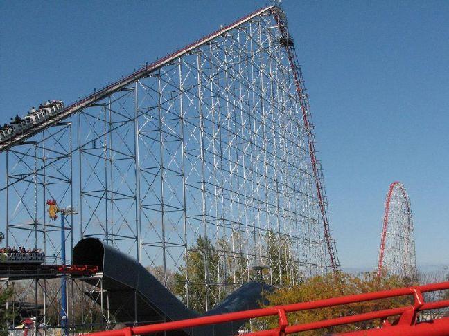 Cedar Point's Magnum XL-200 coaster made amusement park history