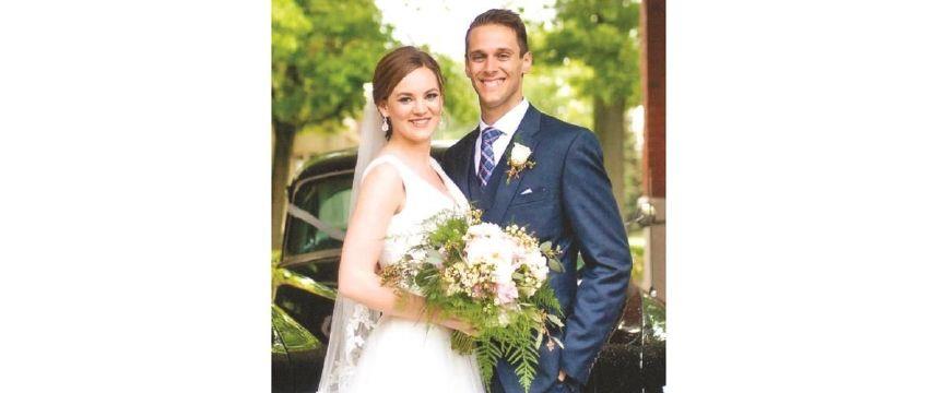 EMILY MINNING  CHADWICK SCHLETT | Sandusky Register Emily Minning and  Chadwick Schlett were married May 26, 2018, at St. Robert Bellarmine Parish  in Cincinnati, Ohio. The Rev. Al Bischoff officiated.