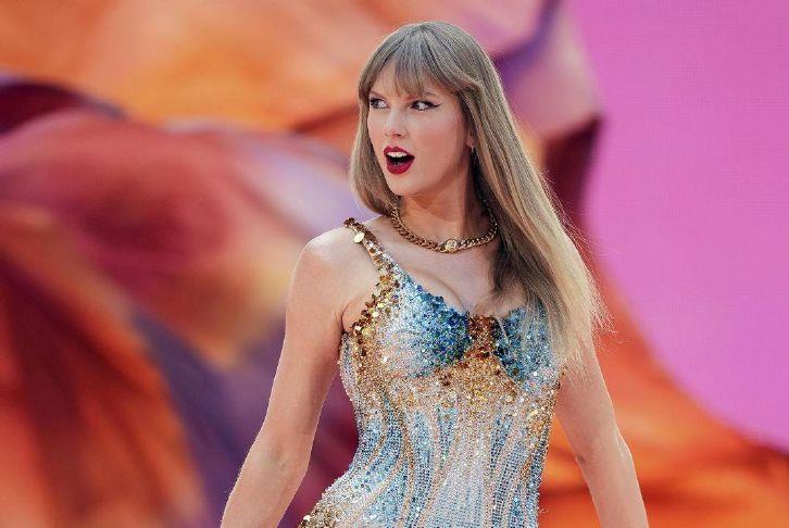 Taylor Swift announces 12th studio album | The Courier Titled 'The Life of  a Showgirl'
