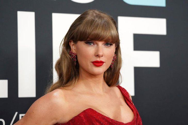 Taylor Swift announces new 'Eras Tour' docuseries | The Courier And concert film for Disney+