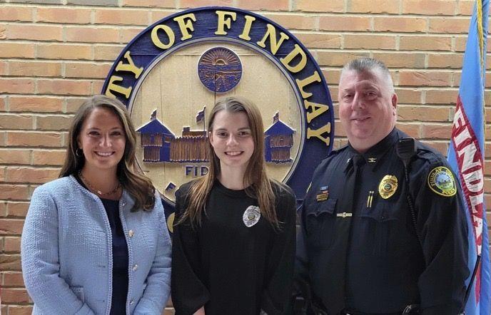 New Findlay officer hired | The Courier Sworn in by mayor