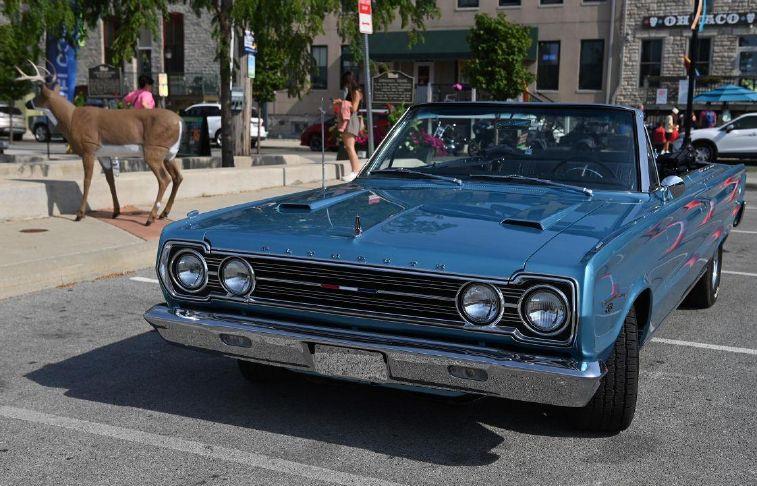 Tommy Boy' car cruises downtown | Sandusky Register One of the