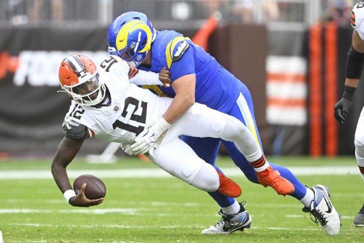 Stefanski defends handling of Sanders | Sandusky Register Coach Kevin  Stefanski defended his handling of Shedeur Sanders' development after the  Browns rookie QB struggled Saturday.